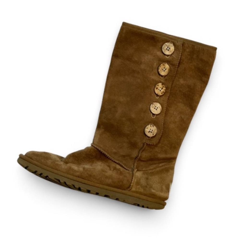 UGG Lo Pro Button Foldover Boots
